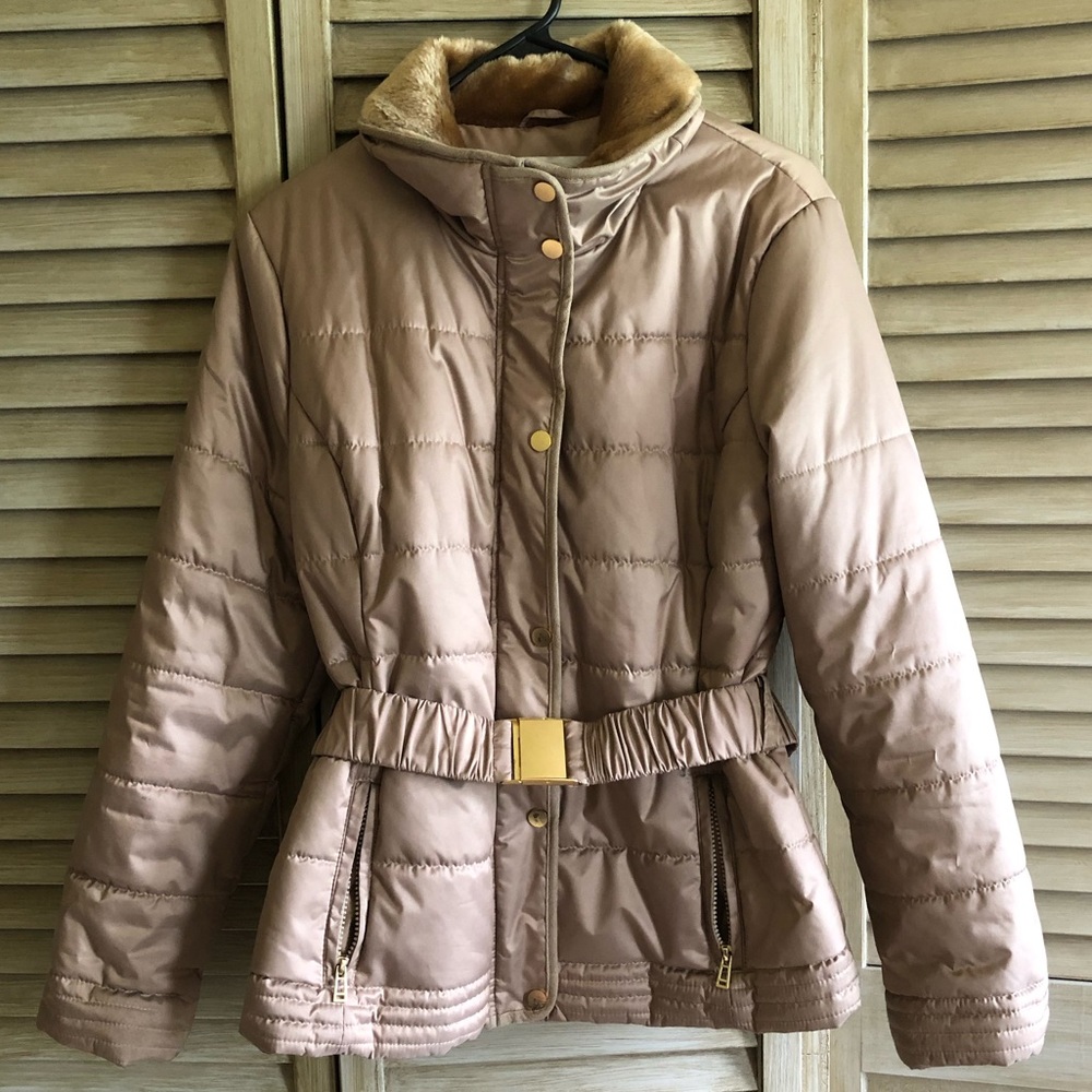 New York & Company belted puffer coat size M